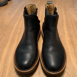 Black El Naturalista Boots Size 39